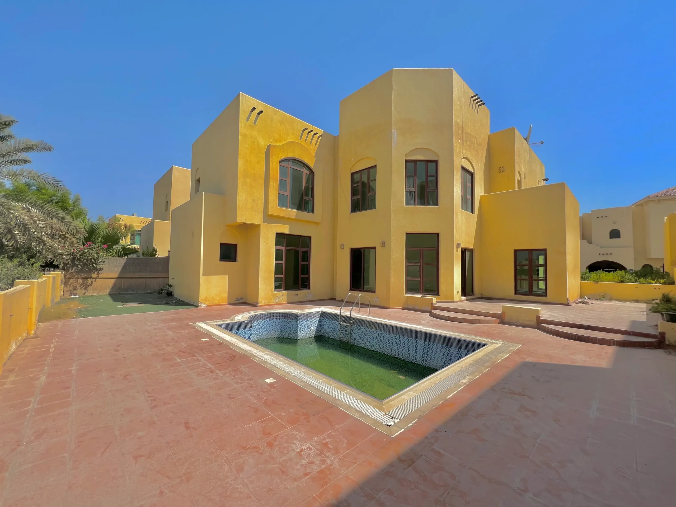 Sas Al Nakhl Village Abu Dhabi