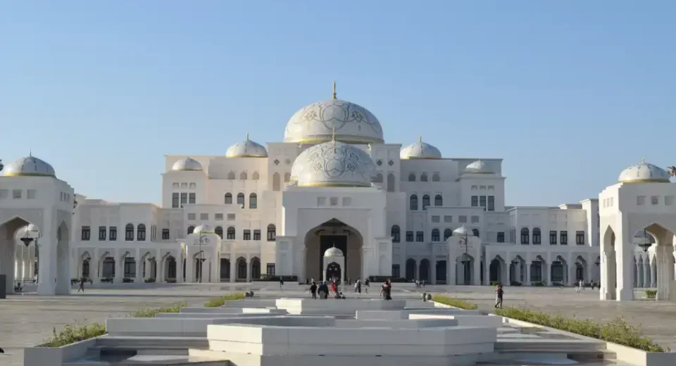 Qasr Al Bahr Abu Dhabi