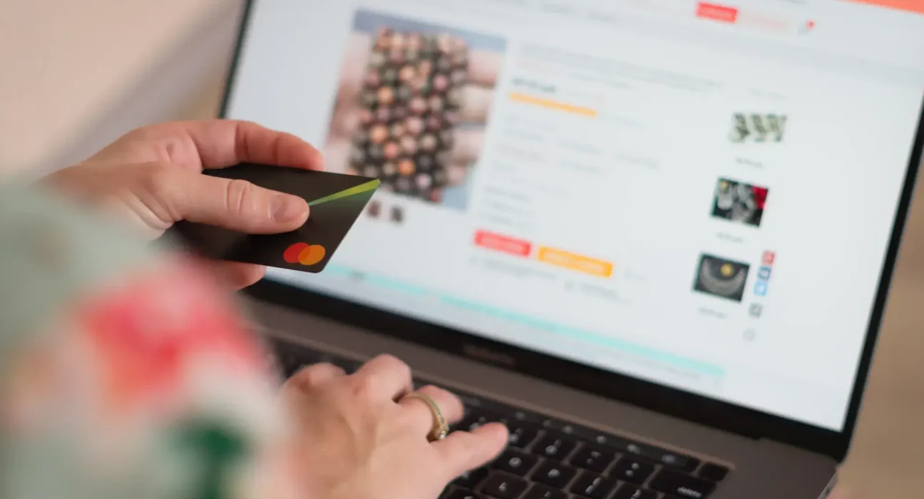 Cross-border E-commerce